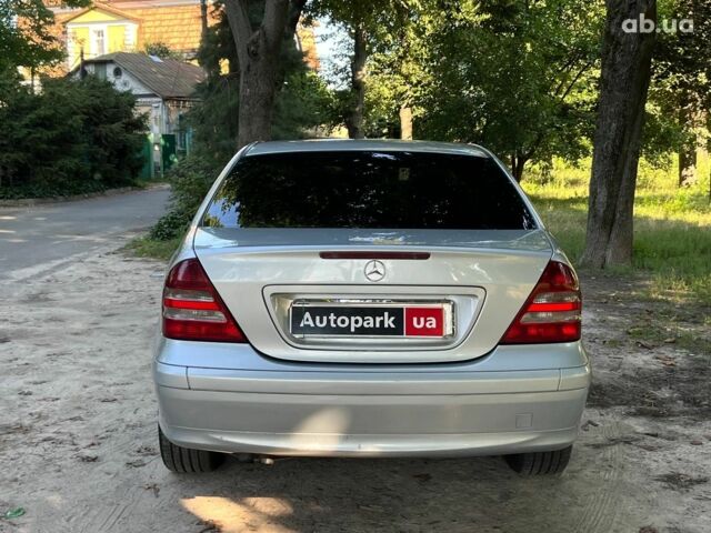 Серый Мерседес С Класс, объемом двигателя 2.2 л и пробегом 363 тыс. км за 6490 $, фото 12 на Automoto.ua