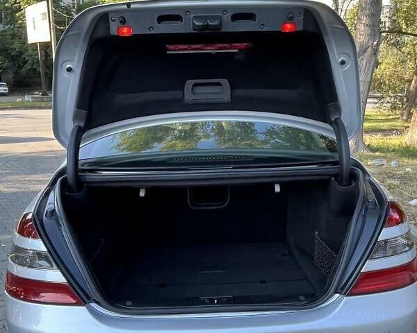 Мерседес С Класс 2006 в Черновцах на Automoto.ua Серый Мерседес С Класс, объемом двигателя 2.99 л и пробегом 260 тыс. км за 12500 $, фото 3 на Automoto.ua