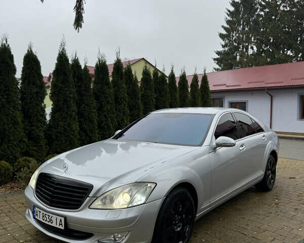 Серый Мерседес С Класс, объемом двигателя 3.5 л и пробегом 285 тыс. км за 7600 $, фото 21 на Automoto.ua