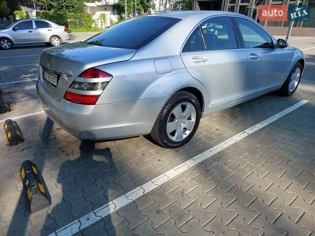 Серый Мерседес С Класс, объемом двигателя 3 л и пробегом 260 тыс. км за 10800 $, фото 2 на Automoto.ua