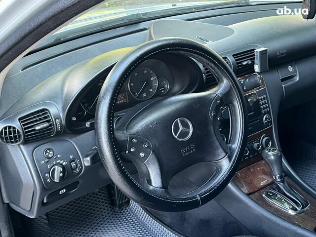 Серый Мерседес С Класс, объемом двигателя 2.2 л и пробегом 363 тыс. км за 6490 $, фото 16 на Automoto.ua