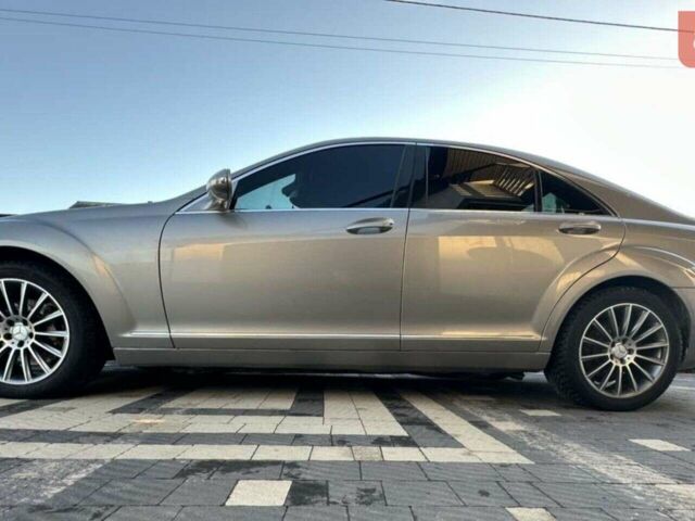 Сірий Мерседес С Клас, об'ємом двигуна 3 л та пробігом 265 тис. км за 12999 $, фото 19 на Automoto.ua