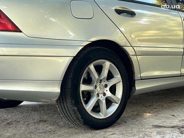 Серый Мерседес С Класс, объемом двигателя 2.2 л и пробегом 363 тыс. км за 6490 $, фото 7 на Automoto.ua