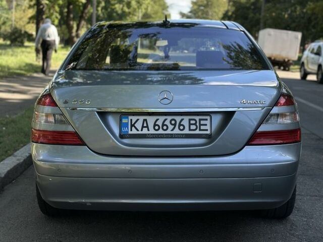 Сірий Мерседес С Клас, об'ємом двигуна 5.5 л та пробігом 312 тис. км за 6300 $, фото 4 на Automoto.ua