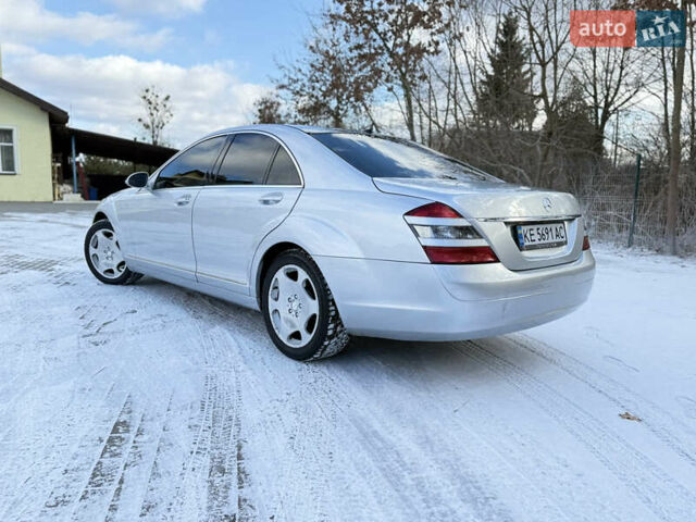 Сірий Мерседес С Клас, об'ємом двигуна 3.5 л та пробігом 360 тис. км за 10500 $, фото 6 на Automoto.ua