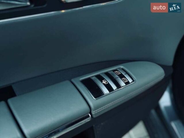 Серый Мерседес С Класс, объемом двигателя 4.66 л и пробегом 240 тыс. км за 7999 $, фото 28 на Automoto.ua