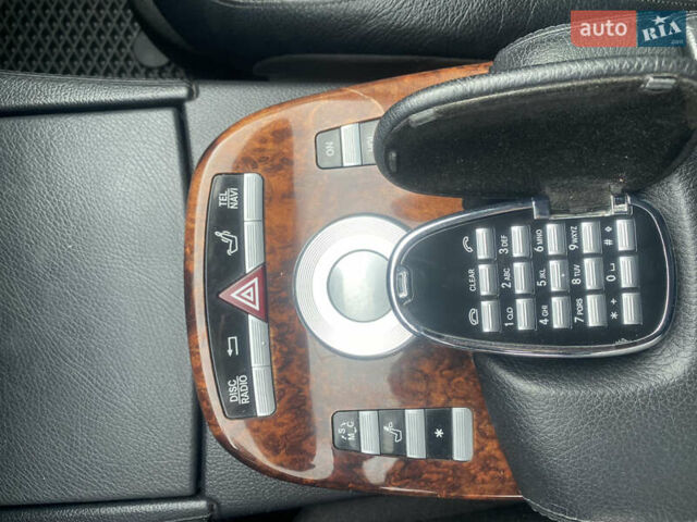 Сірий Мерседес С Клас, об'ємом двигуна 3.5 л та пробігом 245 тис. км за 11000 $, фото 27 на Automoto.ua