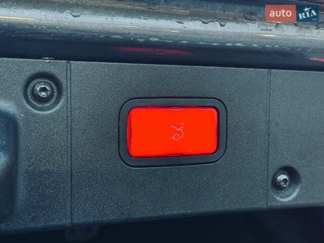 Серый Мерседес С Класс, объемом двигателя 4.66 л и пробегом 240 тыс. км за 7999 $, фото 29 на Automoto.ua