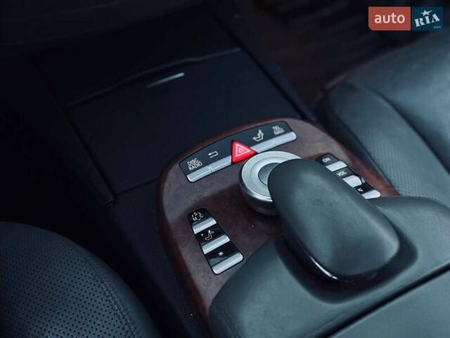 Серый Мерседес С Класс, объемом двигателя 4.66 л и пробегом 240 тыс. км за 7999 $, фото 35 на Automoto.ua