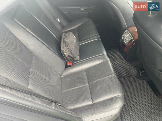 Сірий Мерседес С Клас, об'ємом двигуна 3.5 л та пробігом 245 тис. км за 11000 $, фото 12 на Automoto.ua