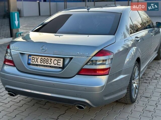 Сірий Мерседес С Клас, об'ємом двигуна 5.5 л та пробігом 250 тис. км за 11500 $, фото 27 на Automoto.ua