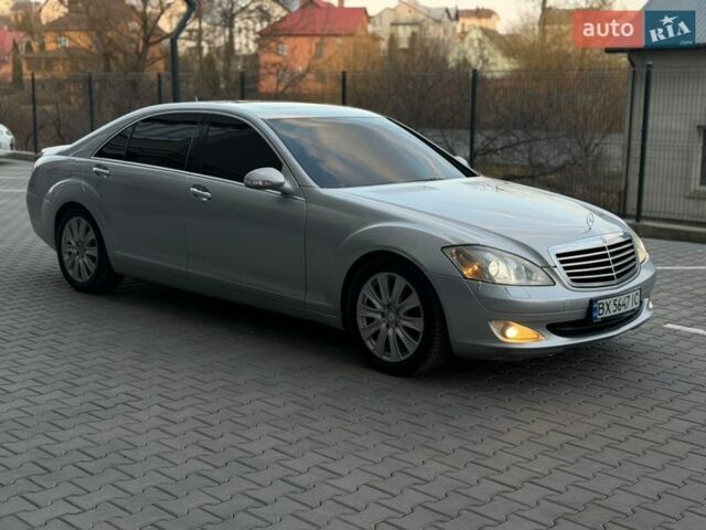 Серый Мерседес С Класс, объемом двигателя 3.5 л и пробегом 246 тыс. км за 10999 $, фото 13 на Automoto.ua