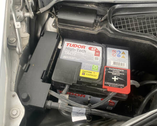 Сірий Мерседес С Клас, об'ємом двигуна 3.5 л та пробігом 245 тис. км за 11000 $, фото 33 на Automoto.ua