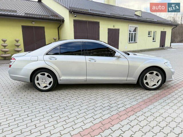 Сірий Мерседес С Клас, об'ємом двигуна 3.5 л та пробігом 360 тис. км за 10500 $, фото 10 на Automoto.ua