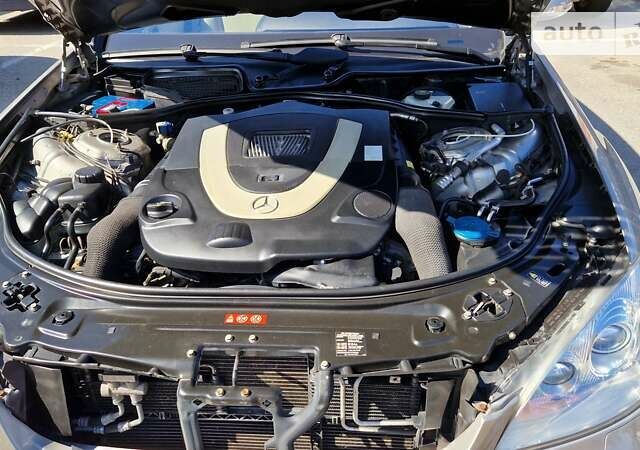 Серый Мерседес С Класс, объемом двигателя 5.5 л и пробегом 191 тыс. км за 12900 $, фото 14 на Automoto.ua