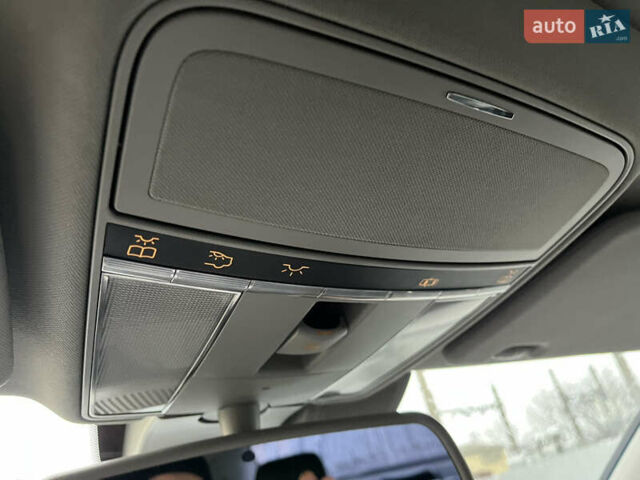 Серый Мерседес С Класс, объемом двигателя 2.99 л и пробегом 380 тыс. км за 11800 $, фото 24 на Automoto.ua