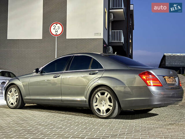 Мерседес С Клас 2008 у Ужгороді на Automoto.ua Сірий Мерседес С Клас, об'ємом двигуна 3 л та пробігом 231 тис. км за 10700 $, фото 10 на Automoto.ua