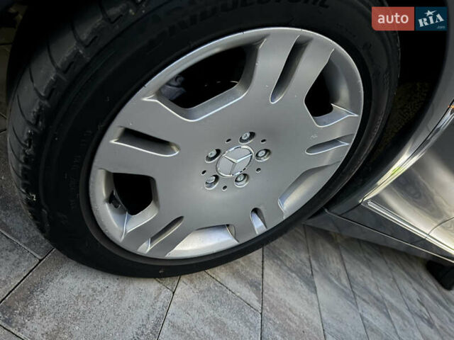 Мерседес С Клас 2008 у Ужгороді на Automoto.ua Сірий Мерседес С Клас, об'ємом двигуна 3 л та пробігом 231 тис. км за 10700 $, фото 93 на Automoto.ua