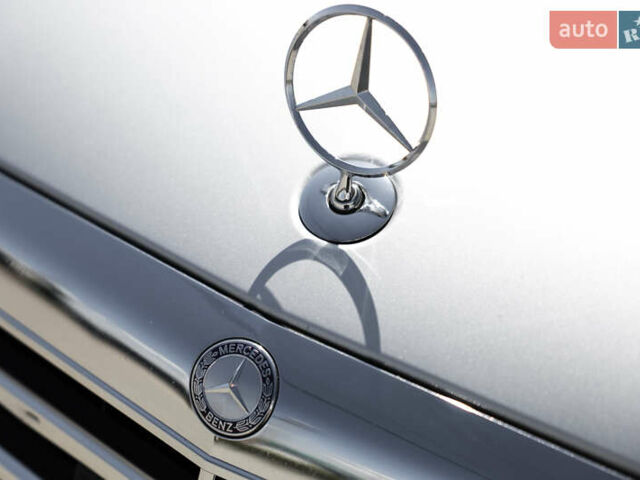 Серый Мерседес С Класс, объемом двигателя 6.2 л и пробегом 177 тыс. км за 15500 $, фото 24 на Automoto.ua