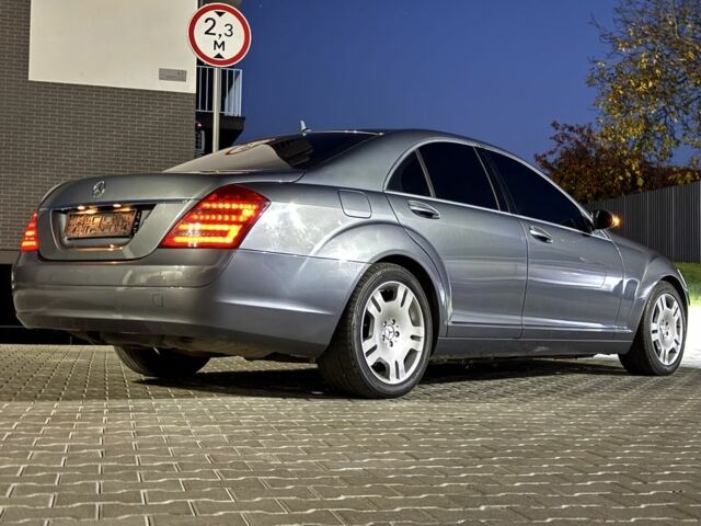 Мерседес С Клас 2008 у Ужгороді на Automoto.ua Сірий Мерседес С Клас, об'ємом двигуна 3 л та пробігом 231 тис. км за 10700 $, фото 4 на Automoto.ua