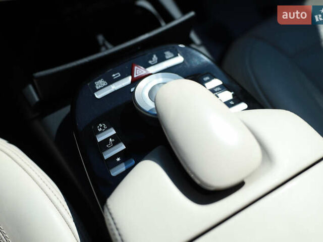 Серый Мерседес С Класс, объемом двигателя 6.2 л и пробегом 177 тыс. км за 15500 $, фото 45 на Automoto.ua