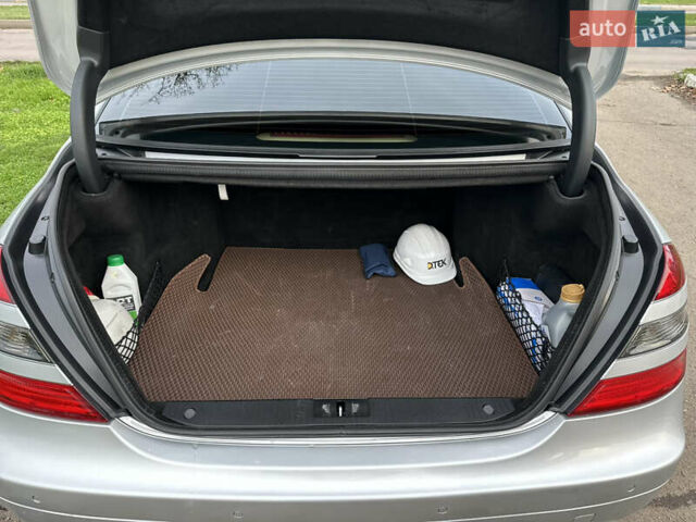 Серый Мерседес С Класс, объемом двигателя 3.5 л и пробегом 223 тыс. км за 13500 $, фото 5 на Automoto.ua