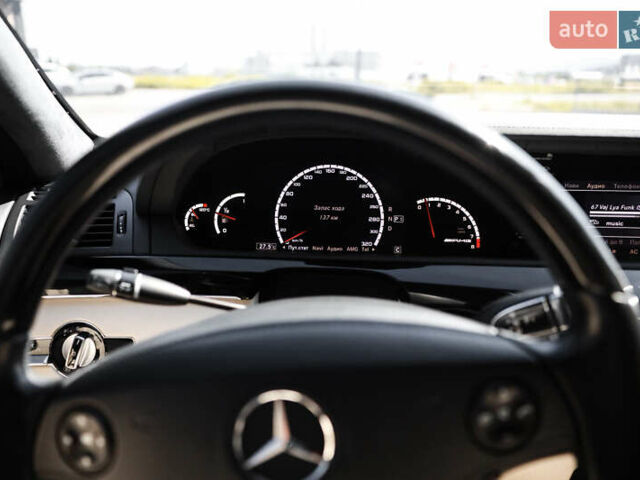 Серый Мерседес С Класс, объемом двигателя 6.2 л и пробегом 177 тыс. км за 15500 $, фото 29 на Automoto.ua