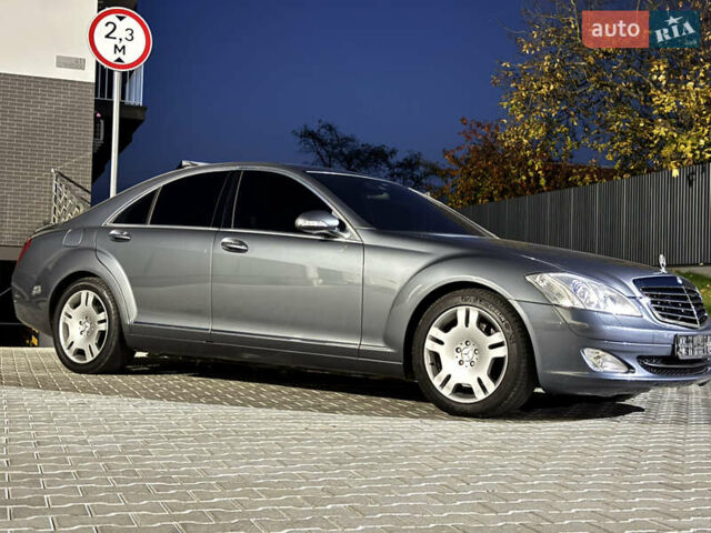 Мерседес С Клас 2008 у Ужгороді на Automoto.ua Сірий Мерседес С Клас, об'ємом двигуна 3 л та пробігом 231 тис. км за 10700 $, фото 35 на Automoto.ua