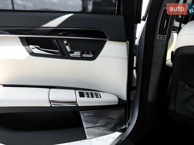 Серый Мерседес С Класс, объемом двигателя 6.2 л и пробегом 177 тыс. км за 15500 $, фото 47 на Automoto.ua