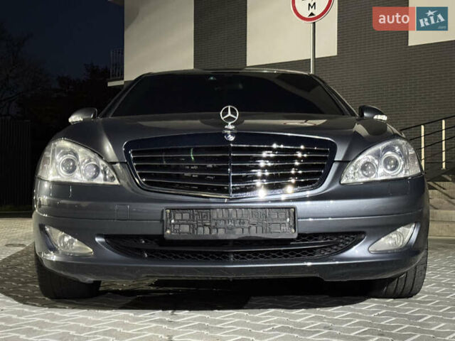 Мерседес С Клас 2008 у Ужгороді на Automoto.ua Сірий Мерседес С Клас, об'ємом двигуна 3 л та пробігом 231 тис. км за 10700 $, фото 33 на Automoto.ua