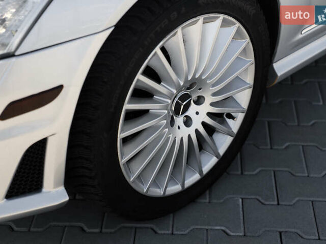 Серый Мерседес С Класс, объемом двигателя 6.2 л и пробегом 177 тыс. км за 15500 $, фото 16 на Automoto.ua