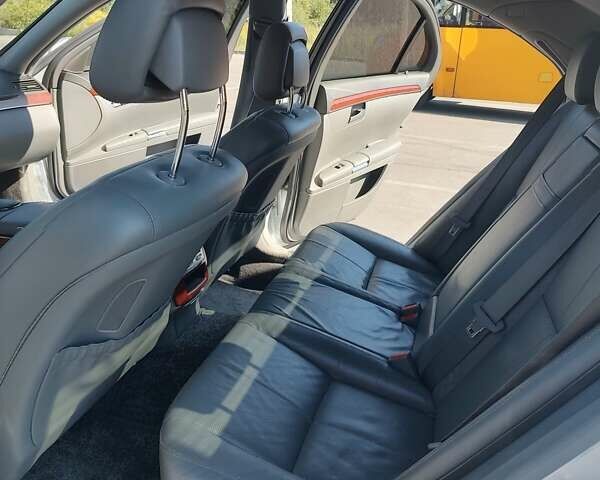 Сірий Мерседес С Клас, об'ємом двигуна 3.5 л та пробігом 340 тис. км за 13400 $, фото 11 на Automoto.ua