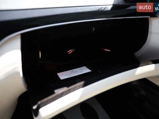 Серый Мерседес С Класс, объемом двигателя 6.2 л и пробегом 177 тыс. км за 15500 $, фото 57 на Automoto.ua