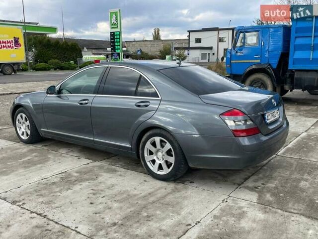 Сірий Мерседес С Клас, об'ємом двигуна 2.99 л та пробігом 215 тис. км за 12100 $, фото 4 на Automoto.ua