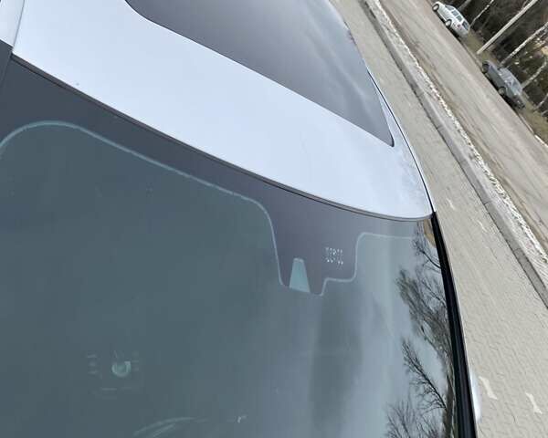 Серый Мерседес С Класс, объемом двигателя 3.5 л и пробегом 230 тыс. км за 11111 $, фото 17 на Automoto.ua