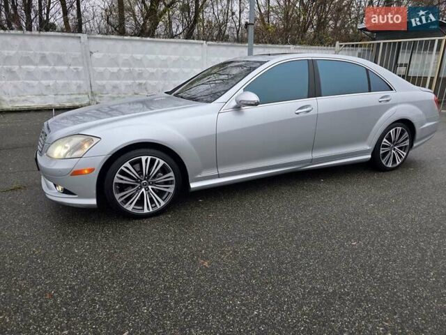 Серый Мерседес С Класс, объемом двигателя 5.5 л и пробегом 260 тыс. км за 10800 $, фото 36 на Automoto.ua