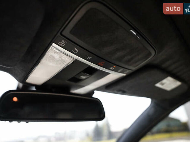 Серый Мерседес С Класс, объемом двигателя 6.2 л и пробегом 177 тыс. км за 15500 $, фото 56 на Automoto.ua