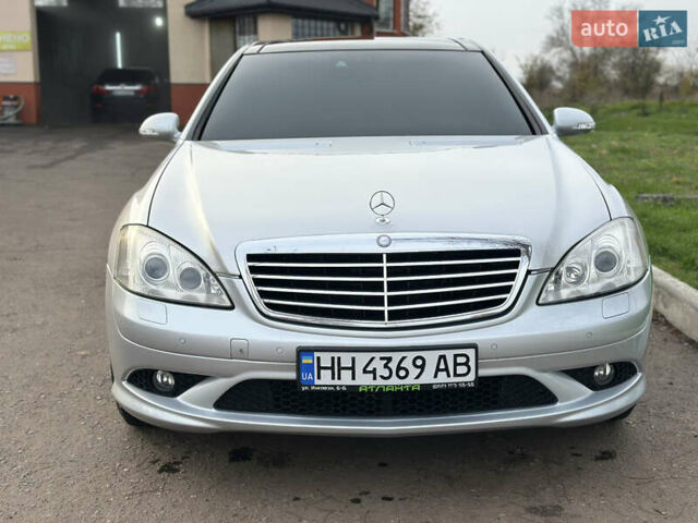 Серый Мерседес С Класс, объемом двигателя 3.5 л и пробегом 223 тыс. км за 13500 $, фото 14 на Automoto.ua