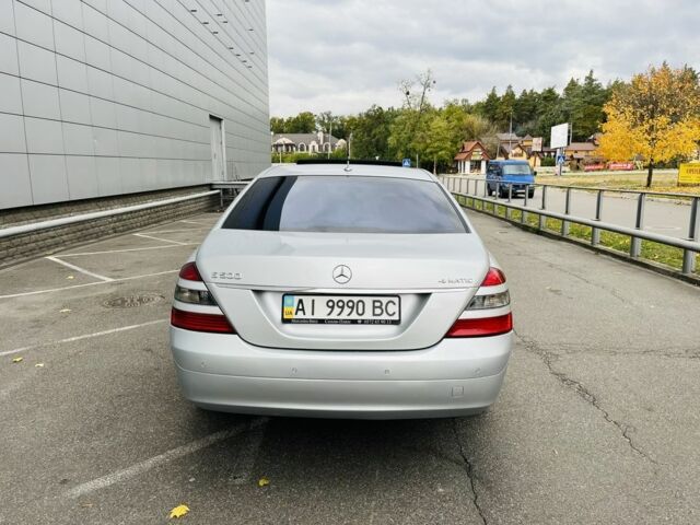 Сірий Мерседес С Клас, об'ємом двигуна 5.5 л та пробігом 238 тис. км за 9800 $, фото 4 на Automoto.ua