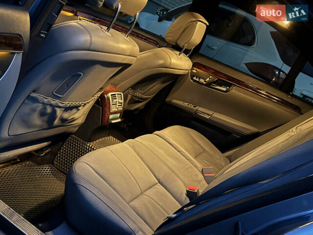 Мерседес С Клас 2008 у Ужгороді на Automoto.ua Сірий Мерседес С Клас, об'ємом двигуна 3 л та пробігом 231 тис. км за 10700 $, фото 69 на Automoto.ua