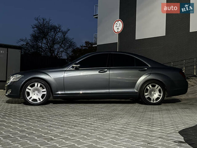 Мерседес С Клас 2008 у Ужгороді на Automoto.ua Сірий Мерседес С Клас, об'ємом двигуна 3 л та пробігом 231 тис. км за 10700 $, фото 21 на Automoto.ua