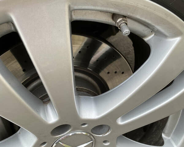 Мерседес С Класс 2008 в Житомире на Automoto.ua Серый Мерседес С Класс, объемом двигателя 3 л и пробегом 418 тыс. км за 10700 $, фото 18 на Automoto.ua