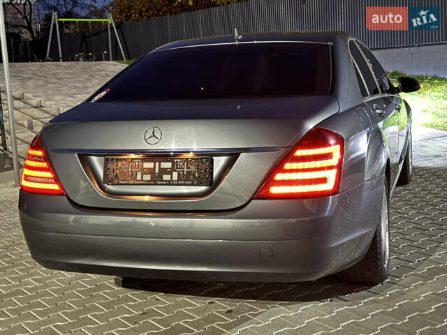 Мерседес С Клас 2008 у Ужгороді на Automoto.ua Сірий Мерседес С Клас, об'ємом двигуна 3 л та пробігом 231 тис. км за 10700 $, фото 39 на Automoto.ua