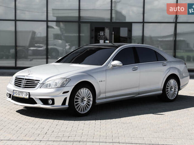 Серый Мерседес С Класс, объемом двигателя 6.2 л и пробегом 177 тыс. км за 15500 $, фото 3 на Automoto.ua