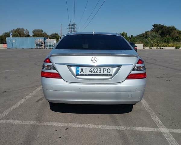 Сірий Мерседес С Клас, об'ємом двигуна 3.5 л та пробігом 340 тис. км за 13400 $, фото 2 на Automoto.ua