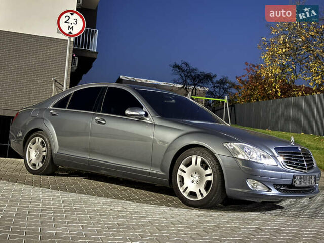 Мерседес С Клас 2008 у Ужгороді на Automoto.ua Сірий Мерседес С Клас, об'ємом двигуна 3 л та пробігом 231 тис. км за 10700 $, фото 31 на Automoto.ua