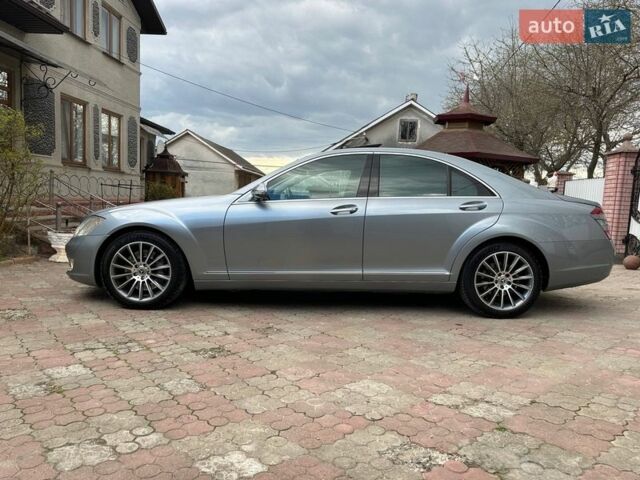 Серый Мерседес С Класс, объемом двигателя 2.99 л и пробегом 290 тыс. км за 12000 $, фото 8 на Automoto.ua