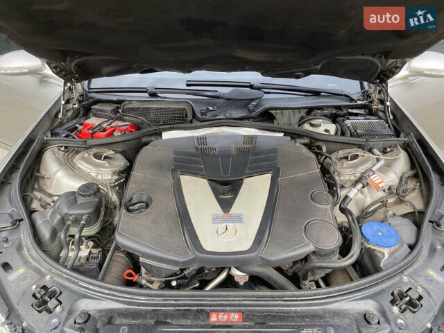 Серый Мерседес С Класс, объемом двигателя 3 л и пробегом 419 тыс. км за 10500 $, фото 17 на Automoto.ua