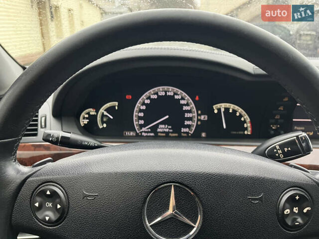 Серый Мерседес С Класс, объемом двигателя 2.99 л и пробегом 380 тыс. км за 11800 $, фото 21 на Automoto.ua
