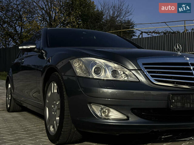 Мерседес С Клас 2008 у Ужгороді на Automoto.ua Сірий Мерседес С Клас, об'ємом двигуна 3 л та пробігом 231 тис. км за 10700 $, фото 23 на Automoto.ua